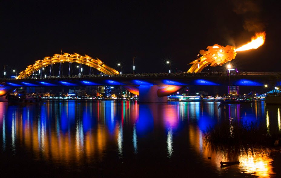 Dragon Bridge, Da Nang, Vietnam